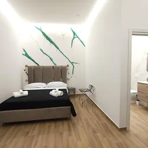 Maison Arena Neapel